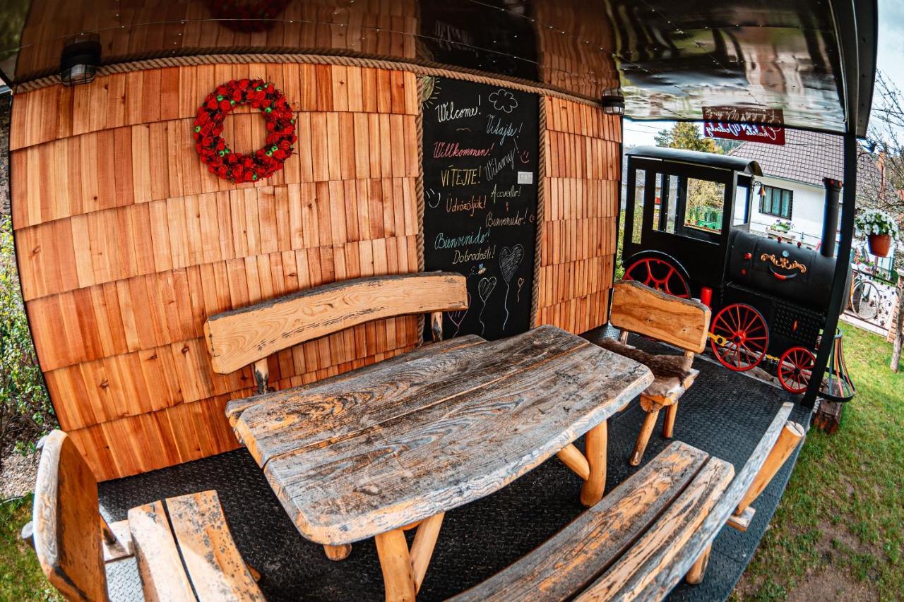 Chalets Dedinky Luaran gambar
